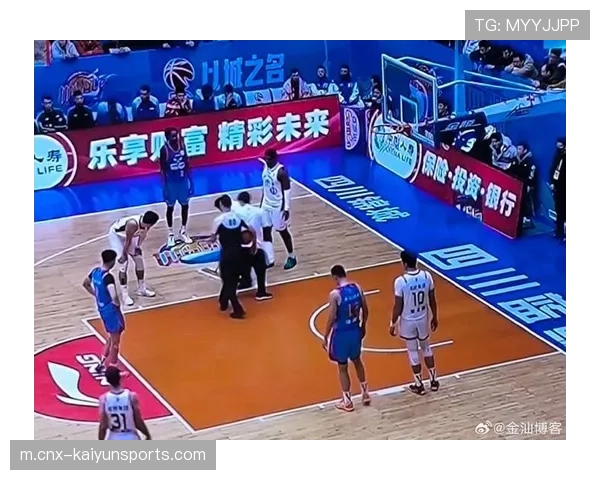 四川全华班难求一胜 代理主帅杨城赛前言论凸显无奈 四川全华班难求一胜 代理主帅杨城赛前言论凸显无奈